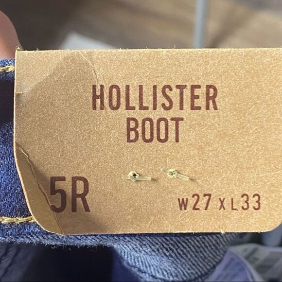Hollister | NWT Factory Distressed Boot  Cut Jeans - Picture 5 of 10